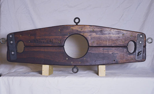 Master Alex Wood Yoke
