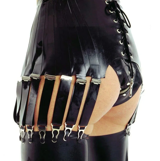 18 STRAP CLASSIC SUSPENDER BELT