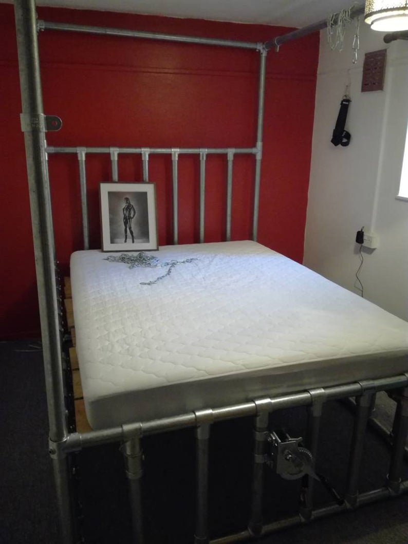 Ultimate Scaffolding Bondage Four Poster Bed + cage and winch