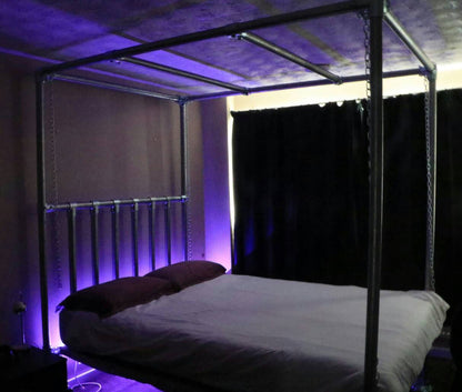 Scaffold Four Poster Bed