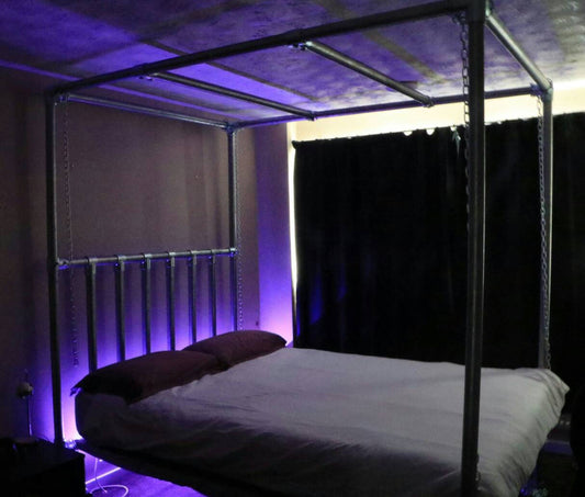Scaffold Four Poster Bed